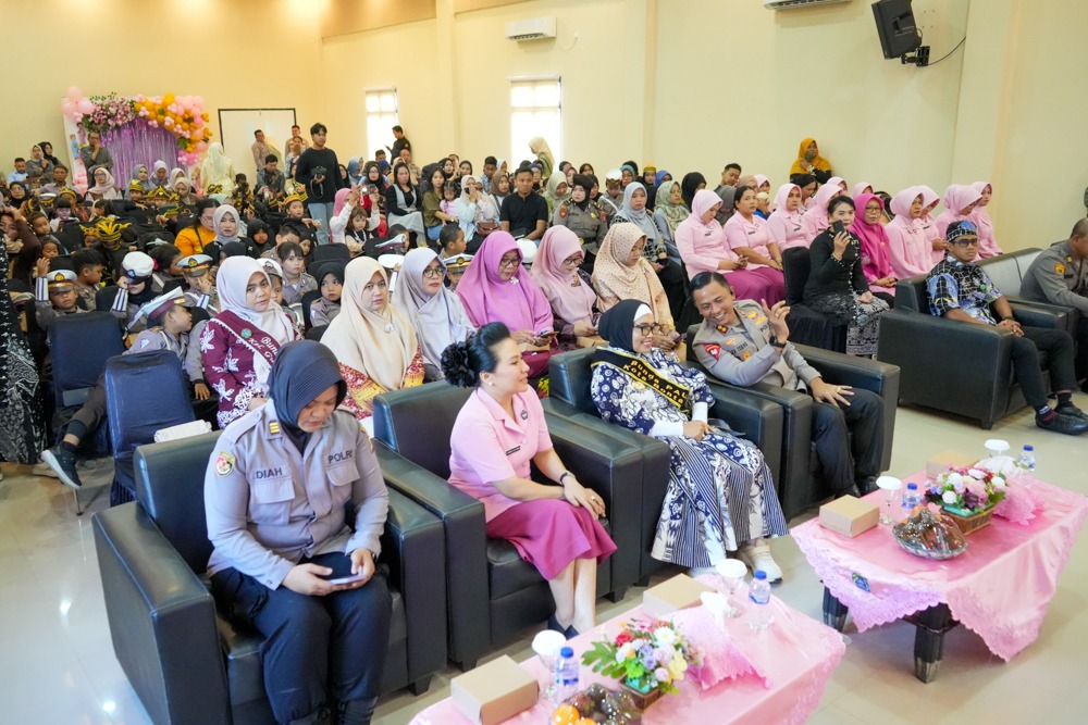 PAUD Terpadu Kemala Bhayangkari Gelar Pelepasan dan Pentas Seni, Neni Komitmen Untuk Peningkatan Kualitas Pendidikan Usia Dini Yang Merata
