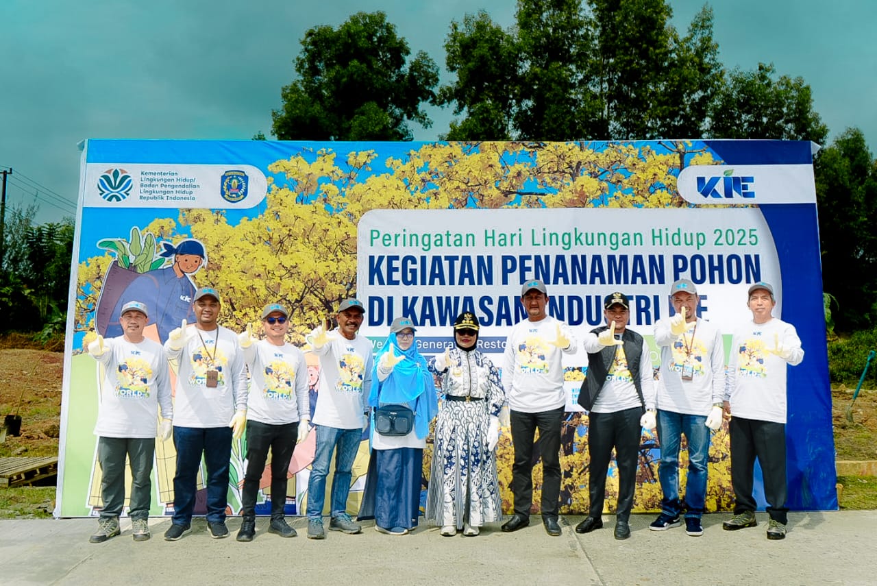 PT KIE Tunjukkan Komitmen Lingkungan Lewat Penanaman Pohon, Walikota Neni Dorong Industri Berkelanjutan