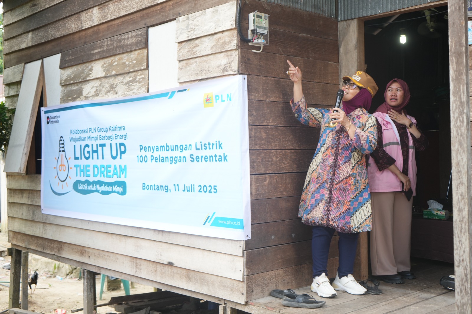 Pagung Terang: Bareng PLN Group Kaltimtra, Pemkot Nyalakan Mimpi Warga Kurang Mampu