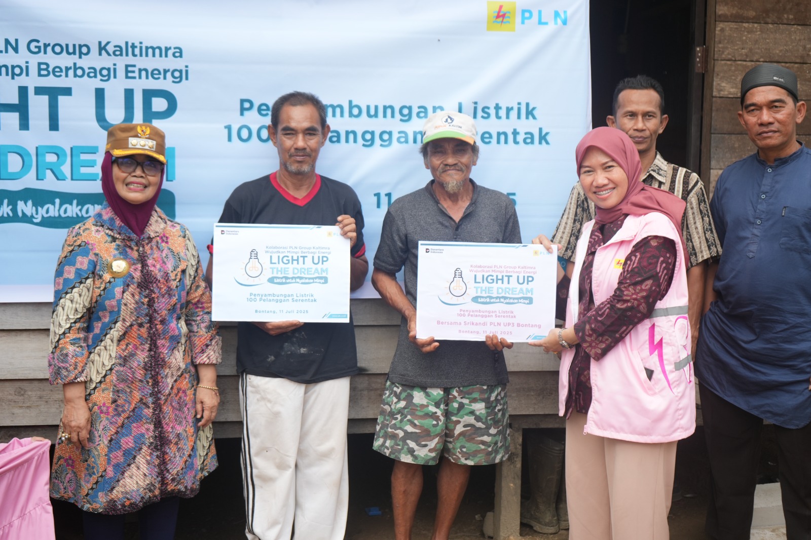 Pagung Terang: Bareng PLN Group Kaltimtra, Pemkot Nyalakan Mimpi Warga Kurang Mampu