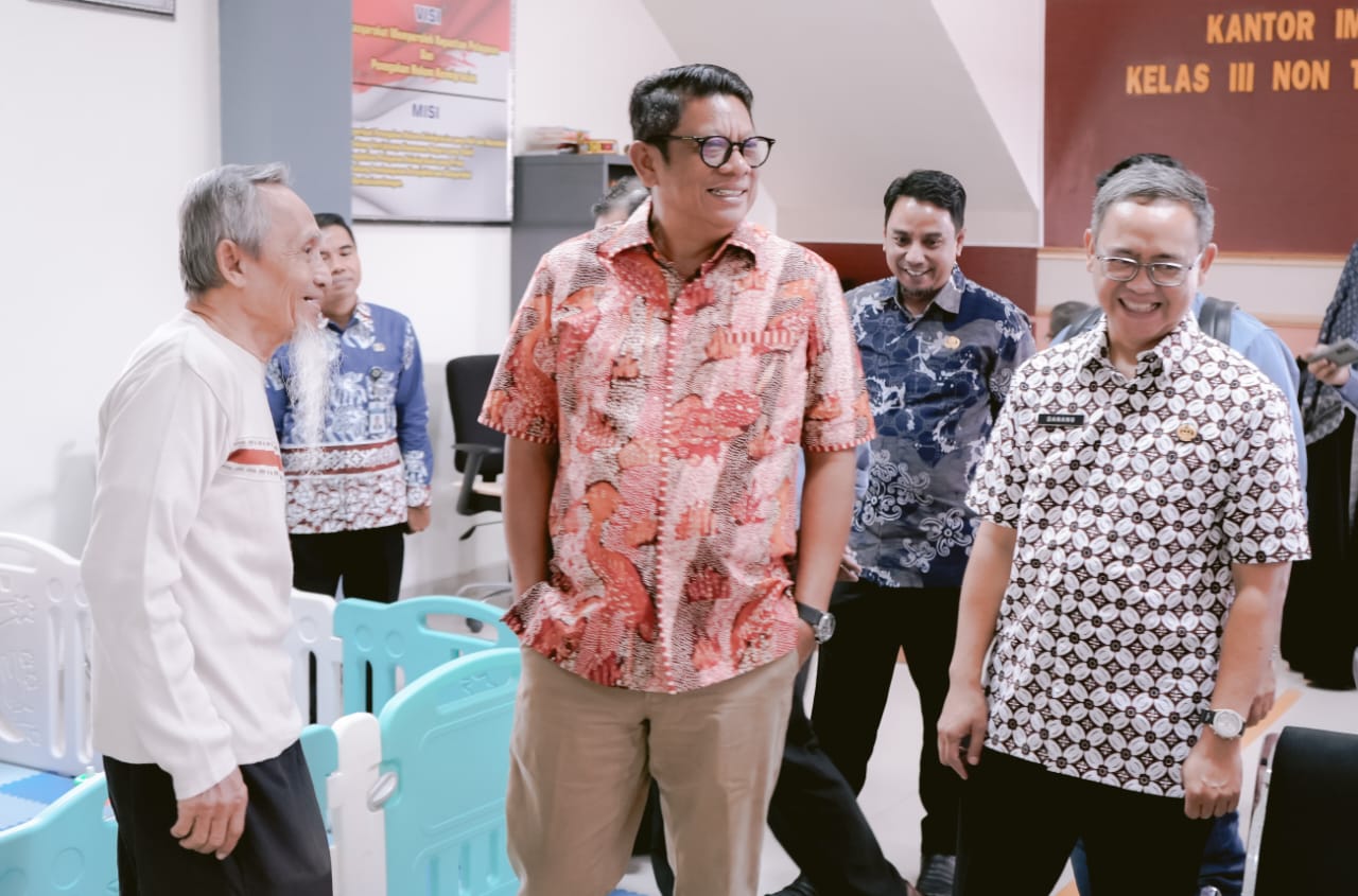 Wali Kota Bontang Saksikan MoU Kantor Imigrasi dan PT KPC