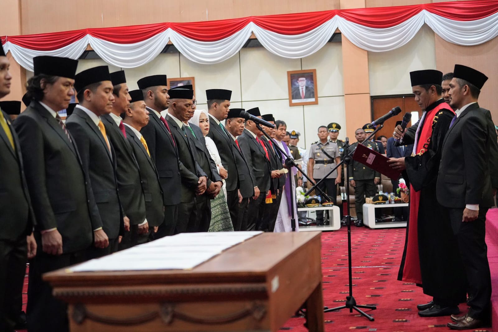 25 Wakil Rakyat Kota Bontang Periode 2024-2029 Resmi Dilantik. Walikota Bacakan Sambutan Mendagri Tito
