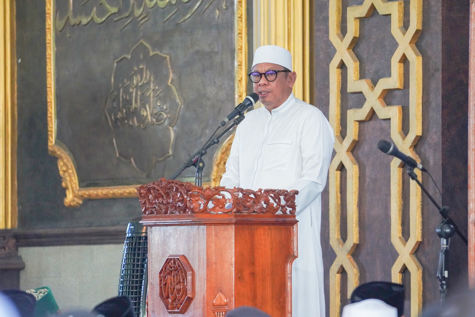Walikota Basri Sholat Ied di Al Hijrah: Ajak Tingkatkan Kepekaan dan Solidaritas kepada Sesama