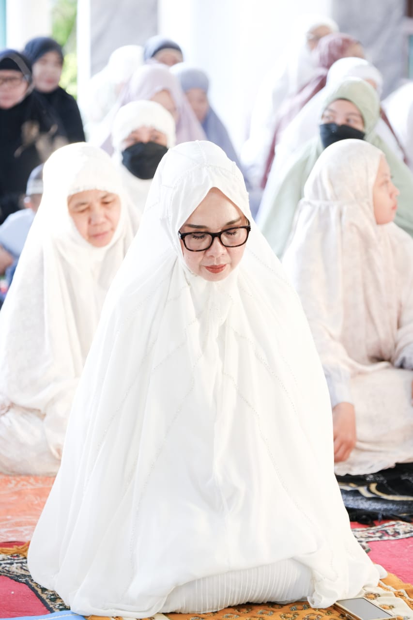 Sholat Ied di Miftahul Huda: Wawali Ajak Jadikan Spirit Qurban sebagai Pembersih Sifat Buruk