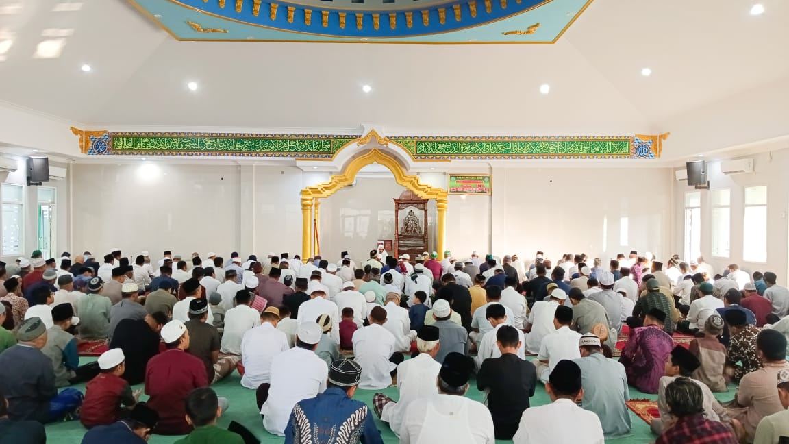 Sholat Ied di Miftahul Huda: Wawali Ajak Jadikan Spirit Qurban sebagai Pembersih Sifat Buruk