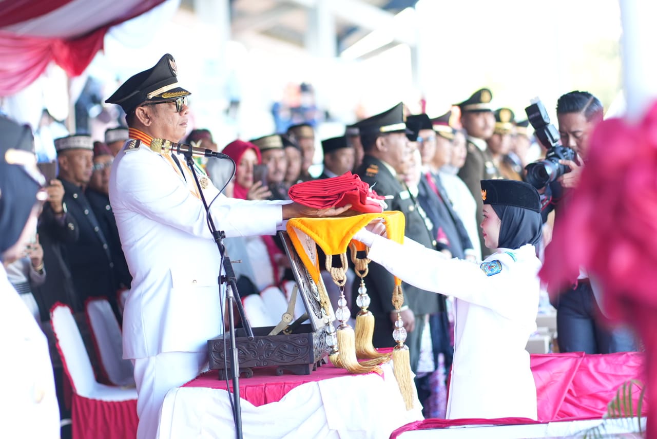 Cuaca Cerah, Upacara Penurunan Bendera HUT RI ke-79 Kota Bontang Berlangsung Lancar
