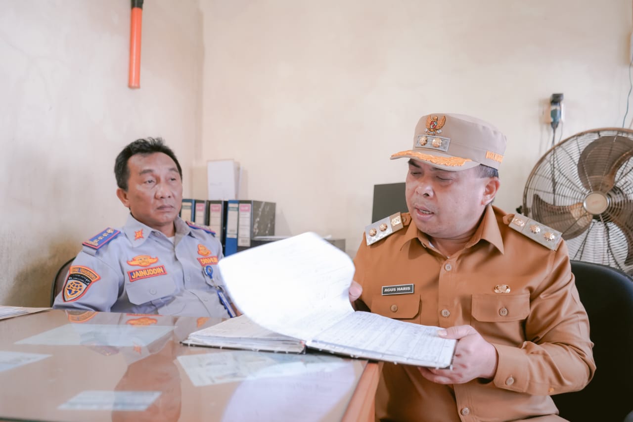 Sidak Angkutan Lebaran, Agus Haris Pastikan Armada Angkutan Umum Bontang Layak dan Aman