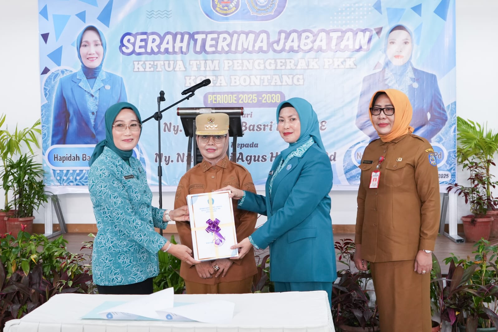 Sertijab Ketua TP PKK Kota Bontang, Bunda Neni : Kita Tuntaskan Permasalahan Sosial di Kota Bontang dengan Gerakan Strategis PKK