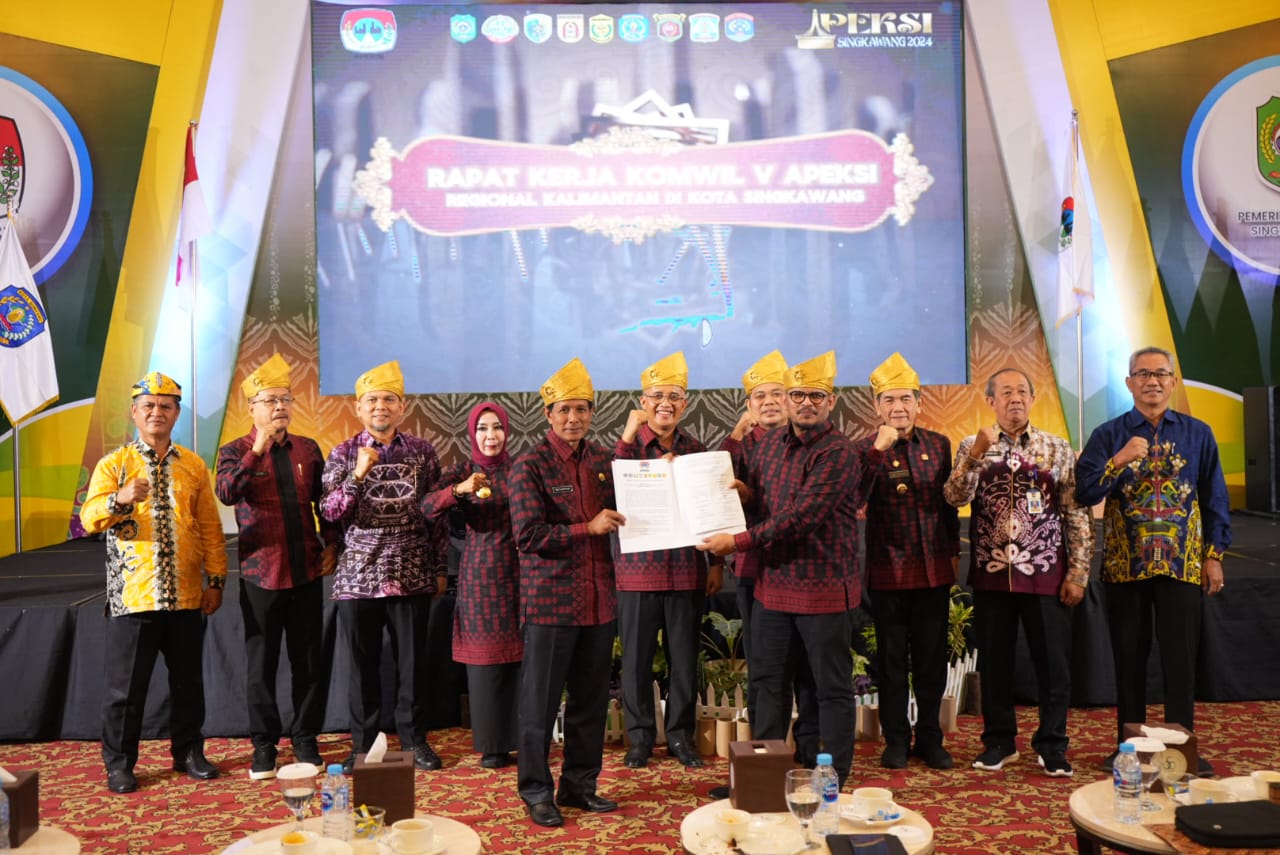 Pjs. Walikota Bontang Hadiri Raker Komwil Apeksi Regional Kalimantan di Singkawang