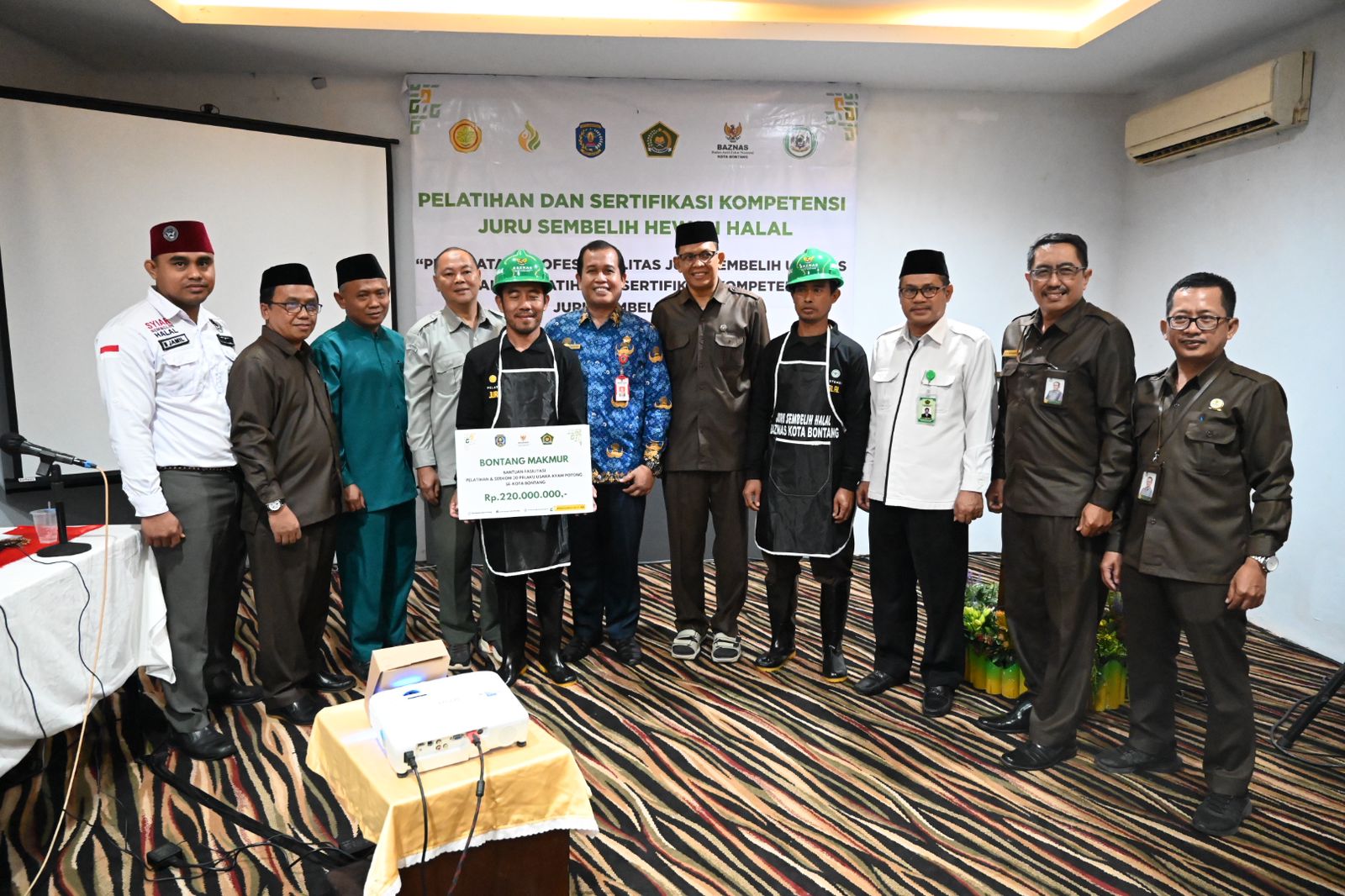 Baznas dan DKP3 Gelar Pelatihan Sertifikasi Juru Sembelih Halal