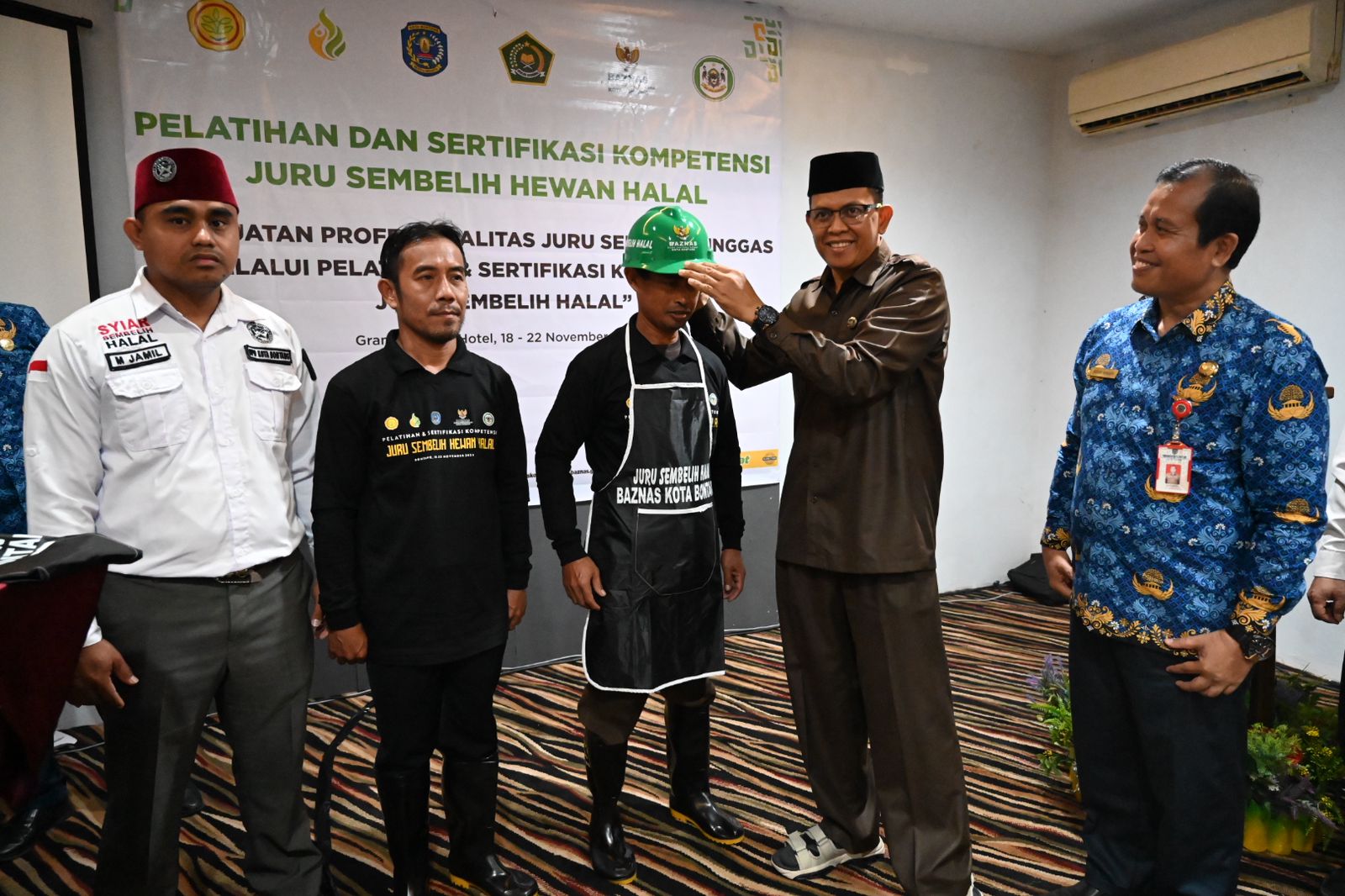 Baznas dan DKP3 Gelar Pelatihan Sertifikasi Juru Sembelih Halal