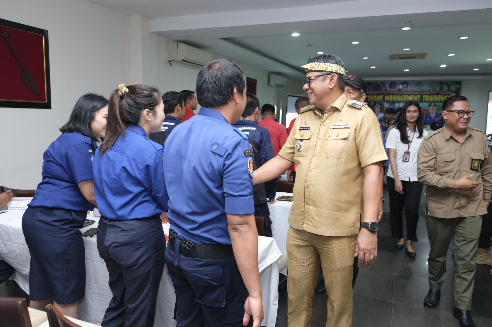 Disdamkar Gelar Snake Management Training, Wali Kota Basri Beri Apresiasi