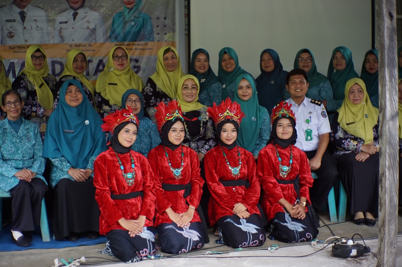 Pelaksanaan Verifikasi Lapangan Lomba Dawis di Kelurahan Pagung Bontang Selatan