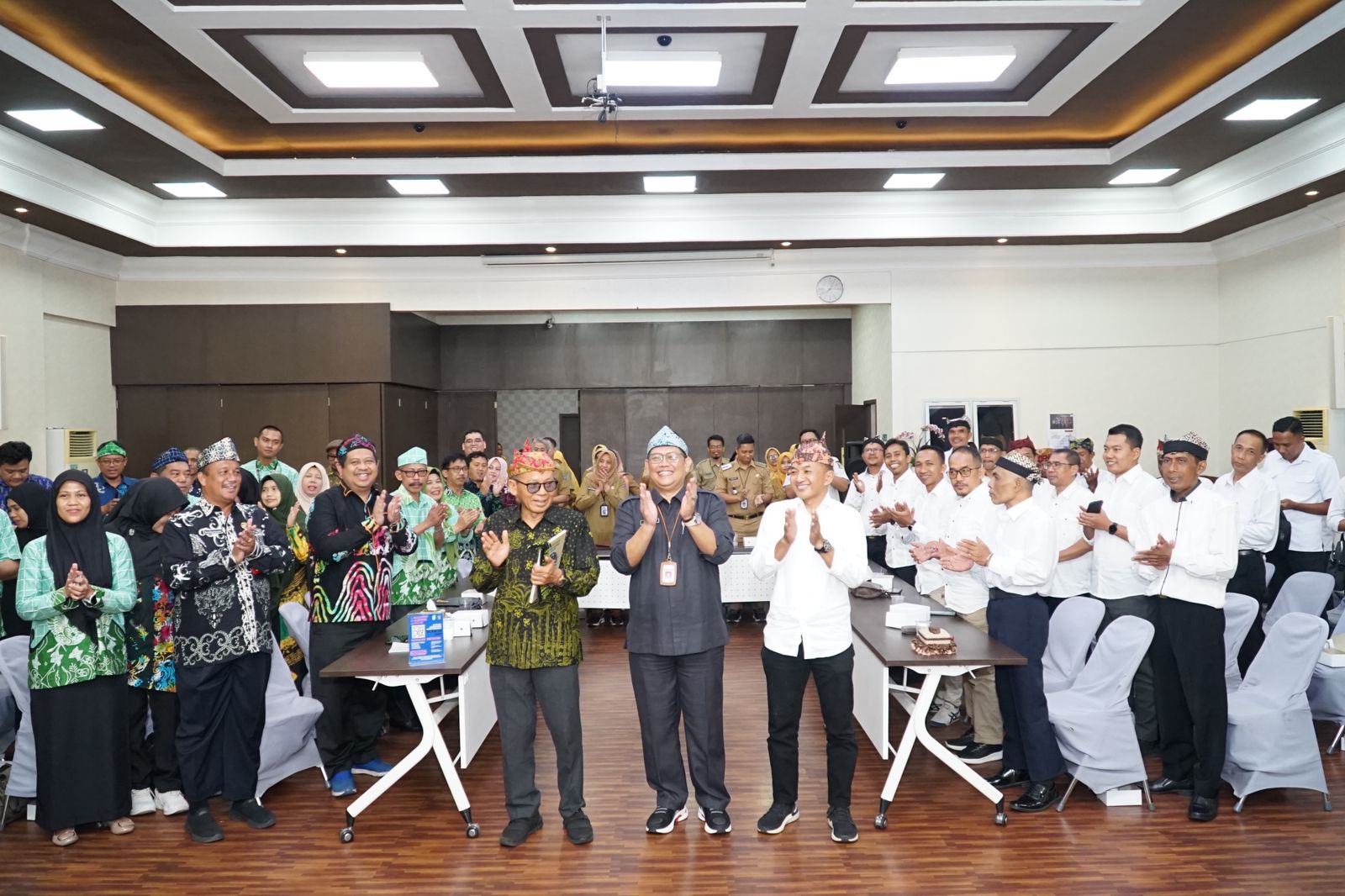 Percepatan Penghapusan Kemiskinan Ekstrem: Bontang Kunjungi Surabaya untuk Studi Pembelajaran P3KE