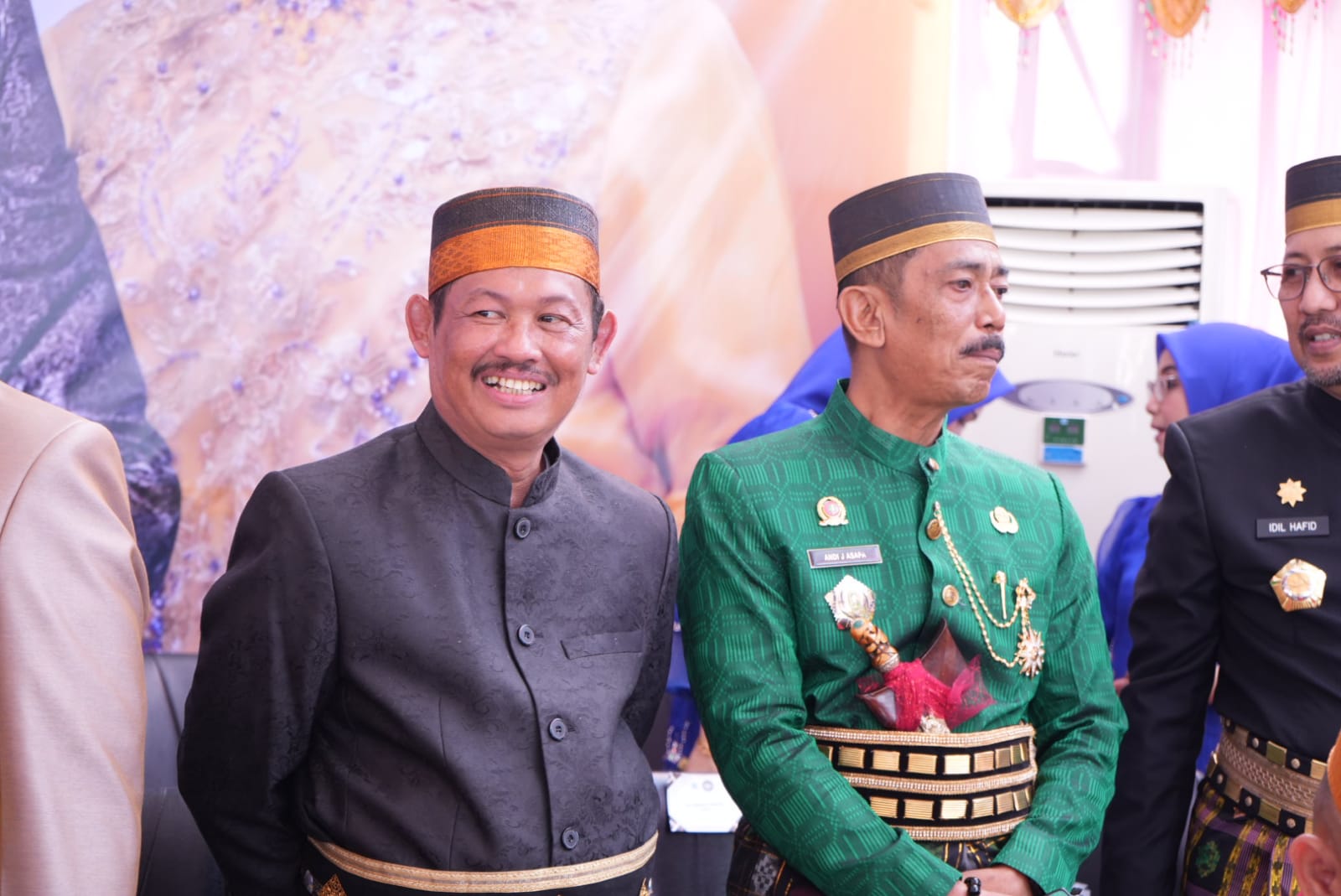Tari Garapan Seniman Bontang Memeriahkan Peringatan Hari Jadi Kabupaten Bone yang Ke-694. Lukman: Merantau Jangan Lupakan Kampung Halaman