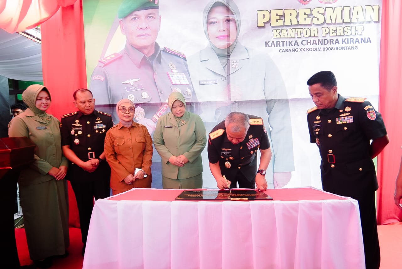 Semangat Baru Persit KCK Bontang, Bunda Neni: Simbol Kekuatan dan Pengabdian Istri Prajurit