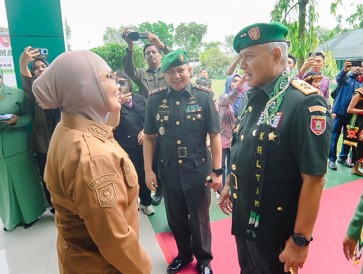 Semangat Baru Persit KCK Bontang, Bunda Neni: Simbol Kekuatan dan Pengabdian Istri Prajurit