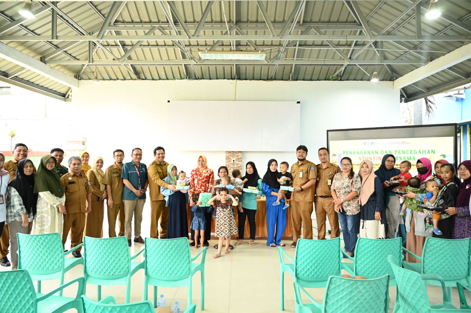 Diskominfo Bontang Gandeng PT. Telkom Evaluasi Program PMT dan Pencegahan Stunting di Kelurahan Gunung Telihan
