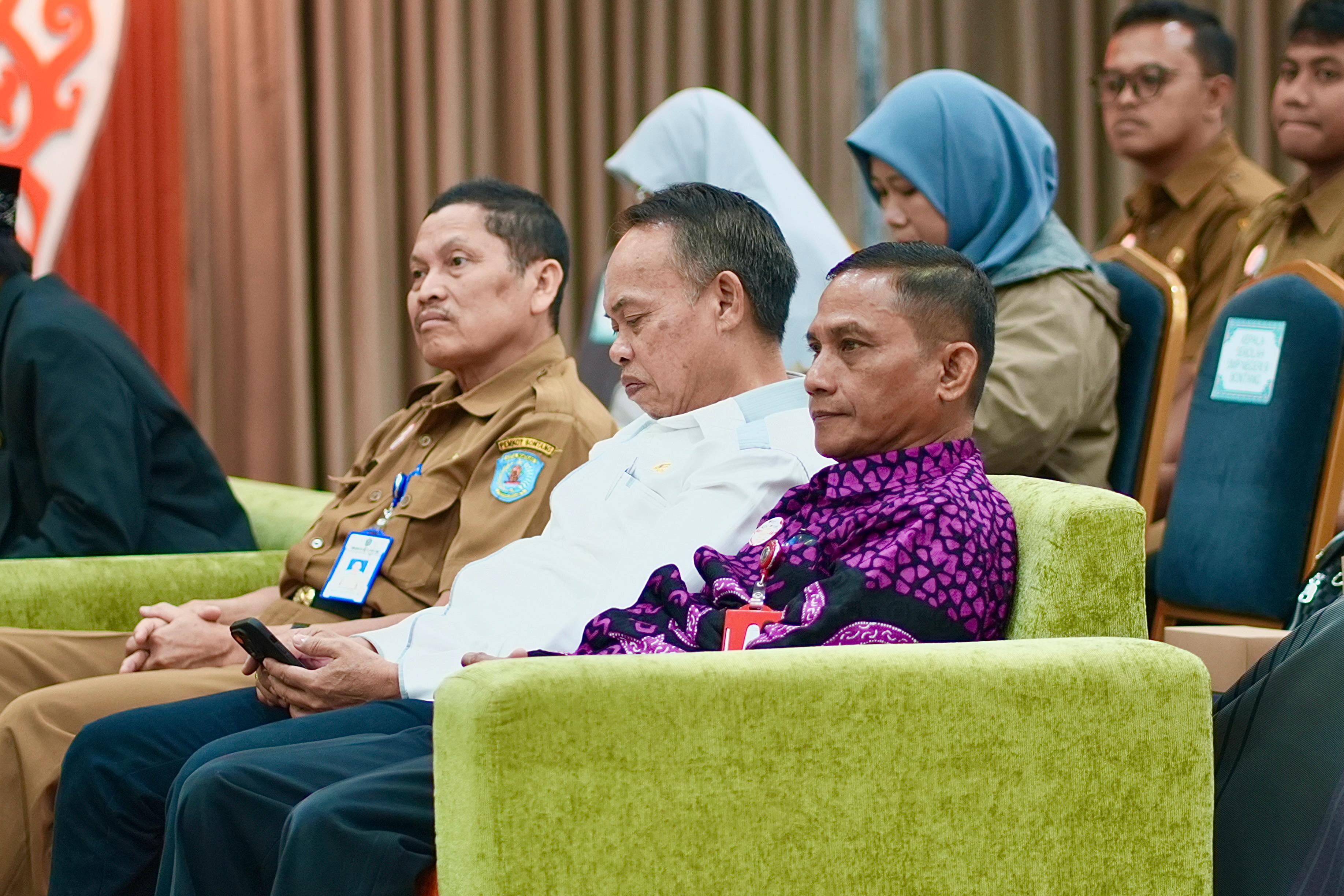 Khotmil Quran dan Imtihan Perdana SMPN 5 Bontang Berkesan, Dr. Baha Ingatkan Implementasi Ajaran Alquran