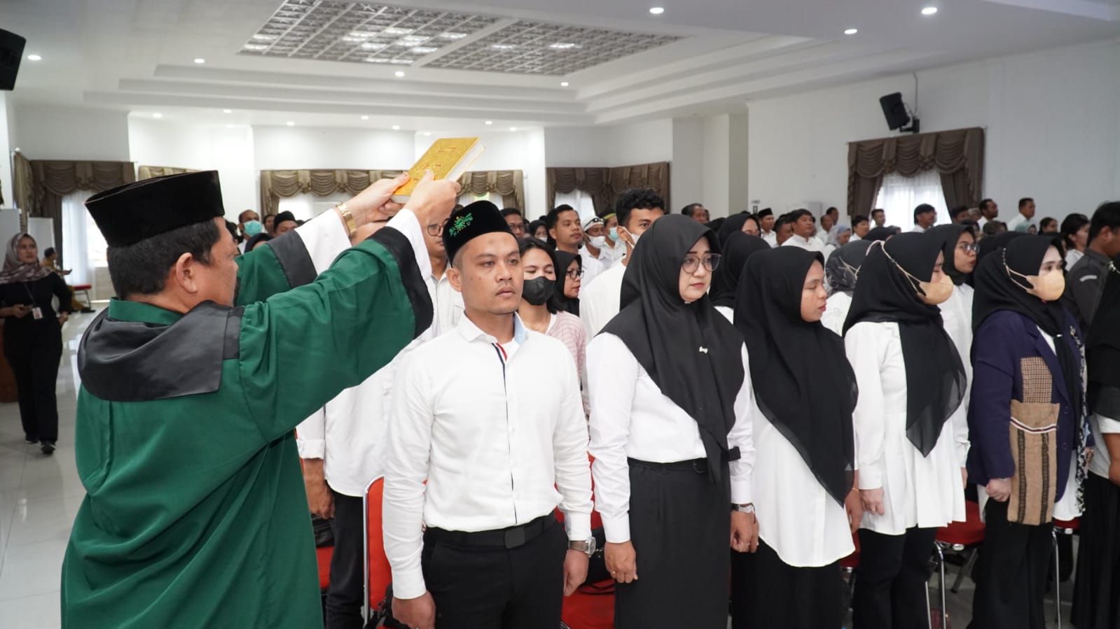 PTPS Kecamatan Bontang Selatan Resmi Dilantik, Basri Imbau Netralitas dan Integritas