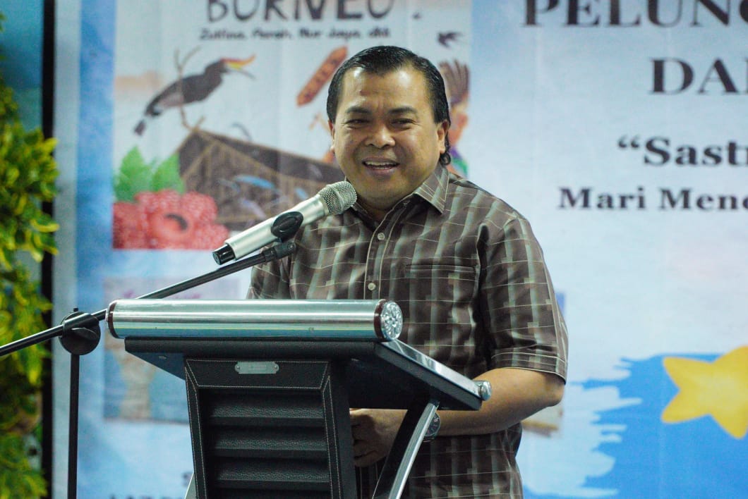 Peluncuran 7 Buku dan Bedah Karya, Wakil Wali Kota Bontang Agus Haris : Cerdaskan Peradaban Dengan Menulis