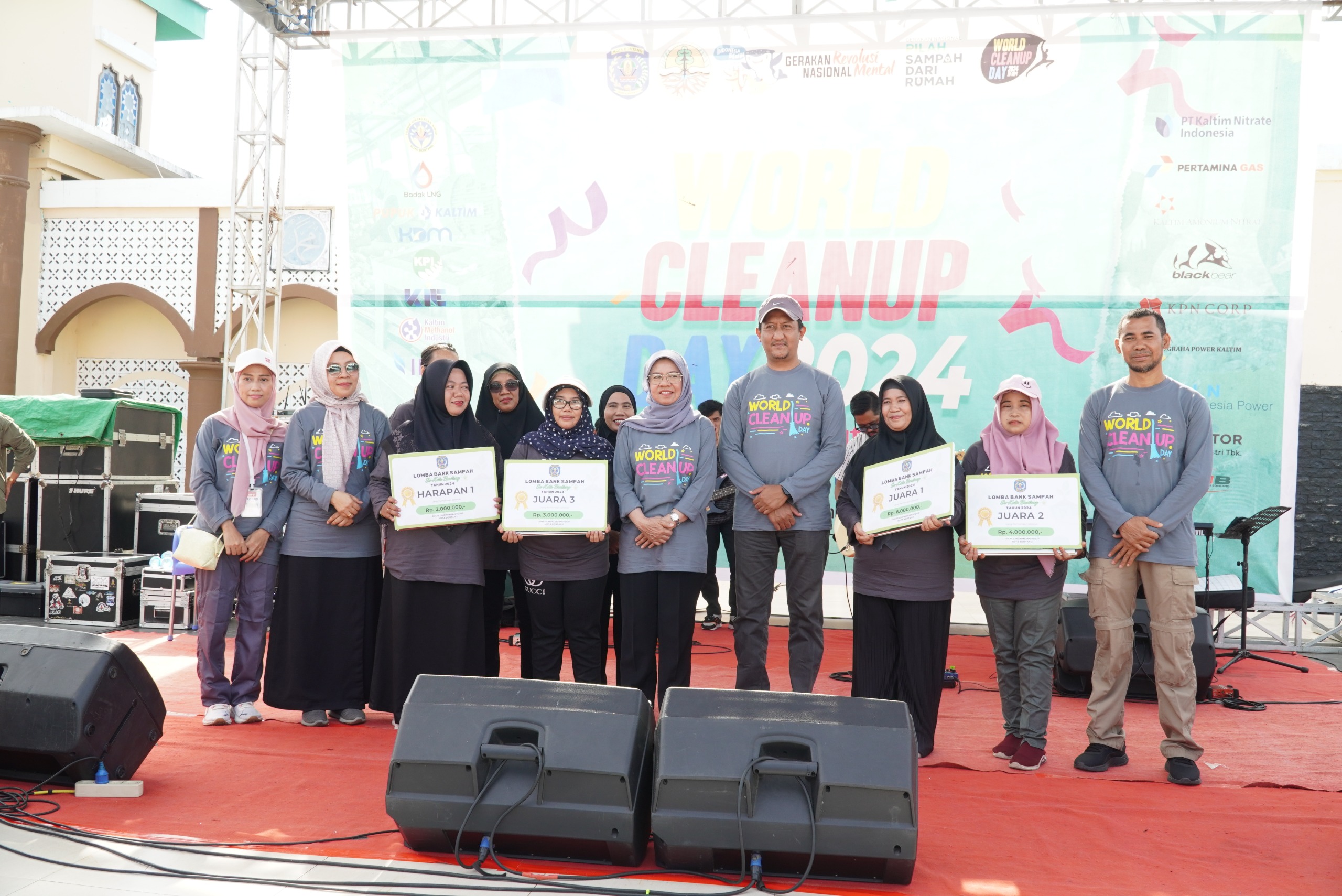Dinas Lingkungan Hidup Gelar World Cleanup Day, Sekda Ajak Masyarakat Sadar dan Peduli Sampah