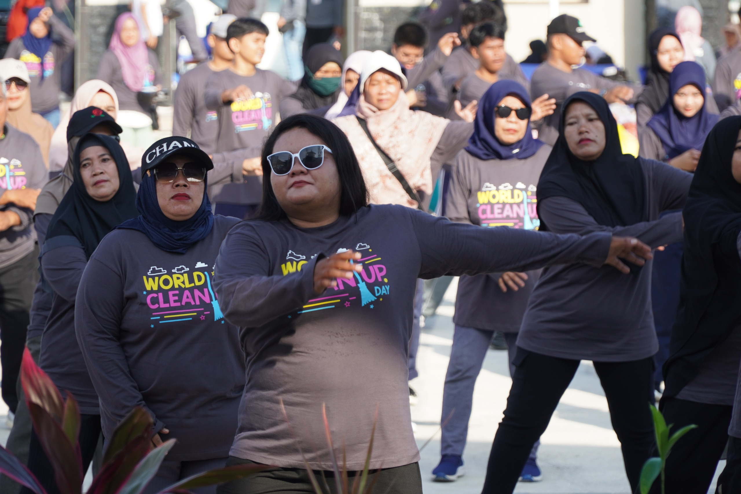 Dinas Lingkungan Hidup Gelar World Cleanup Day, Sekda Ajak Masyarakat Sadar dan Peduli Sampah
