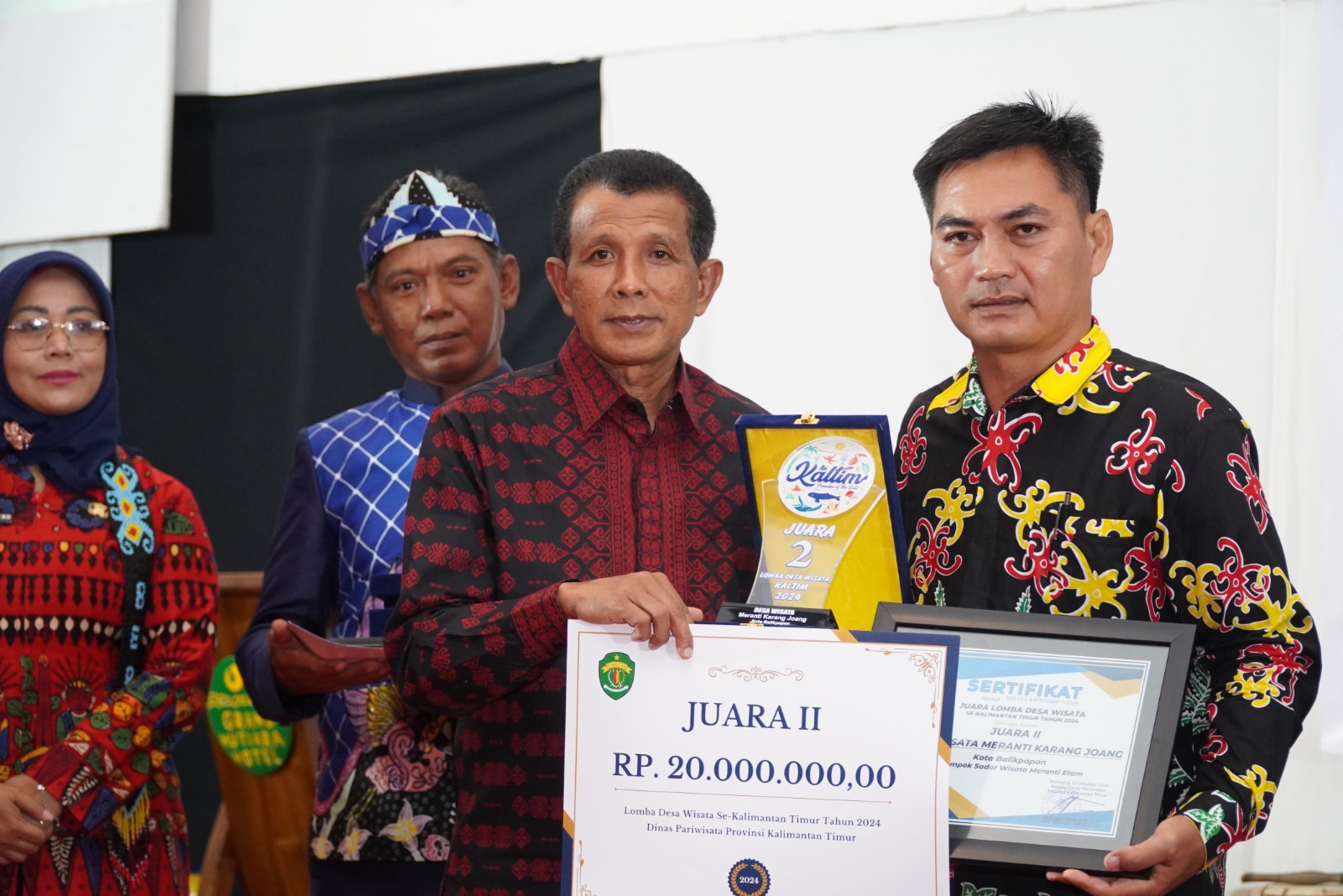 Kelurahan Loktuan Sabet Juara 1 Lomba Desa Wisata se-Kaltim 2024