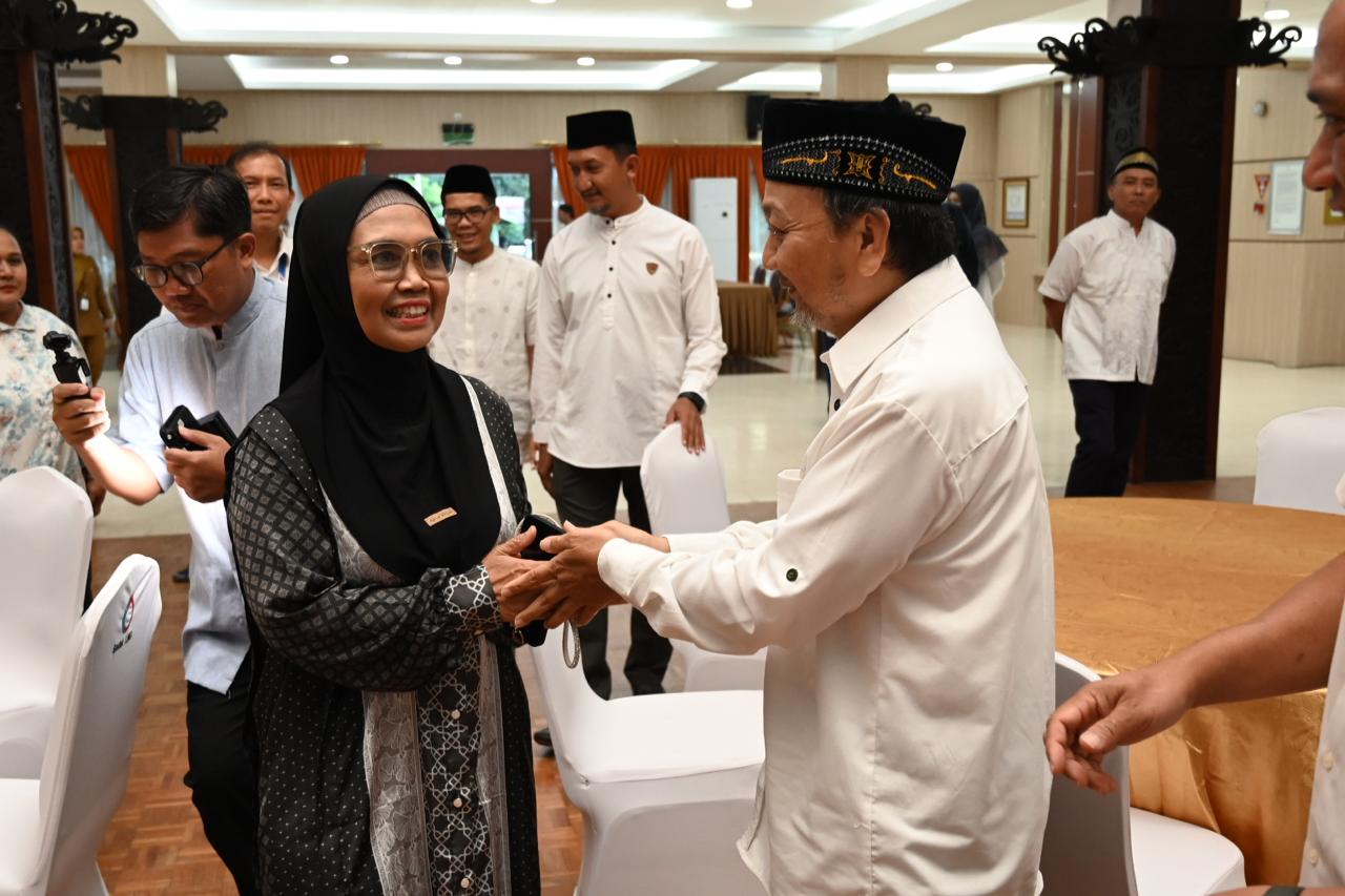 Buka Puasa Bareng Forum LH, Wali Kota Ajak Perusahaan Lestarikan Lingkungan, Jaga Bumi