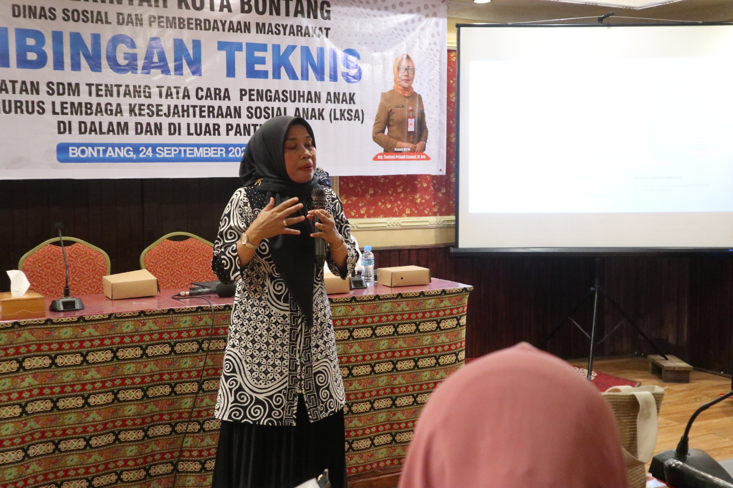 Tingkatkan Pengasuhan Anak, DSPM Kota Bontang Gelar Bimtek bagi Pengurus LKSA