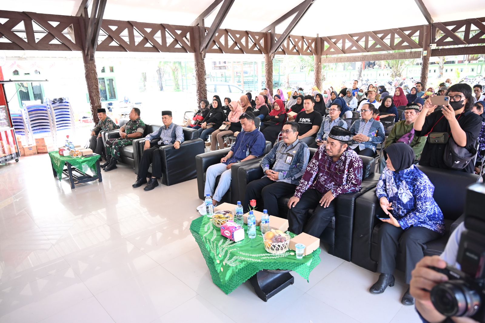 Baznas Kota Bontang Serahkan Bantuan UMKM dan Dukung Program Z-Chicken