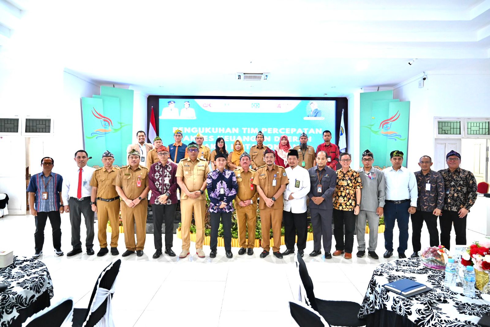 Wali Kota Basri Rase Kukuhkan Tim Percepatan Akses Keuangan Daerah (TPAKD) Kota Bontang
