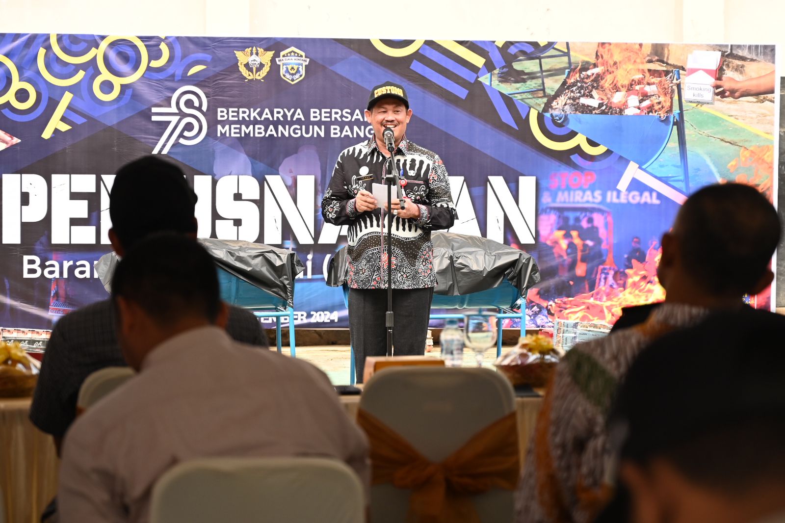 Lukman Saksikan Pemusnahan BKC Ilegal di KPPBC TMP C Bontang