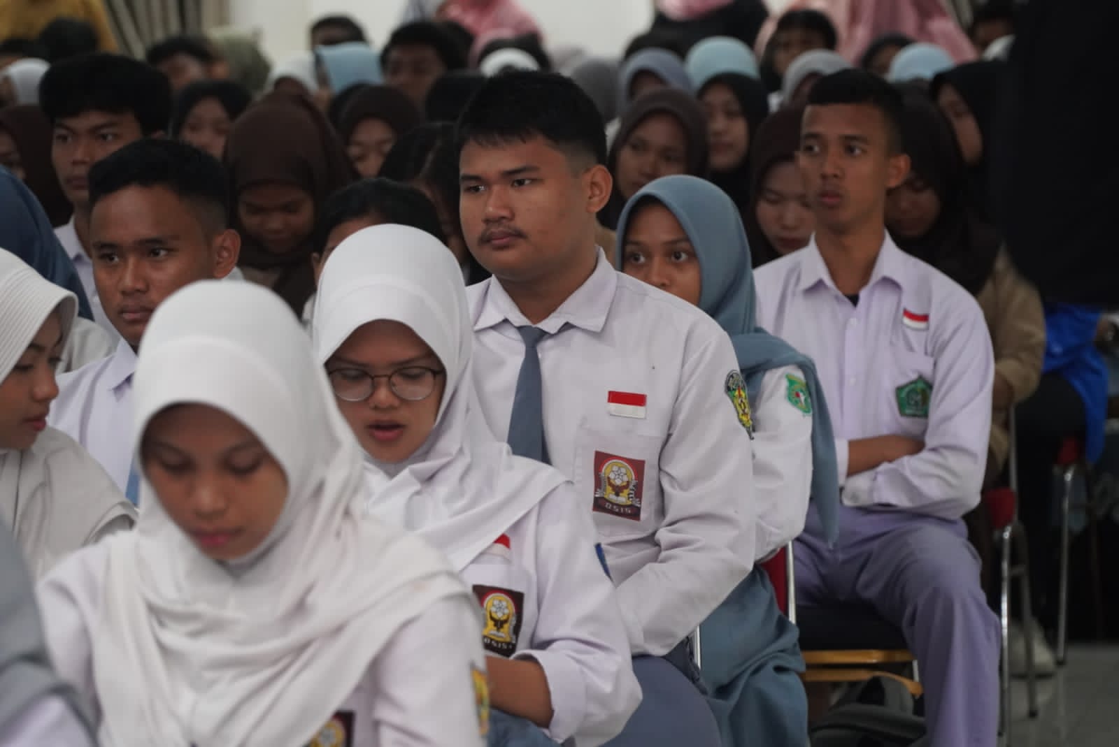 Basri Ajak Warga Bontang Gemar Membaca dalam Talkshow Membaca dan Menulis