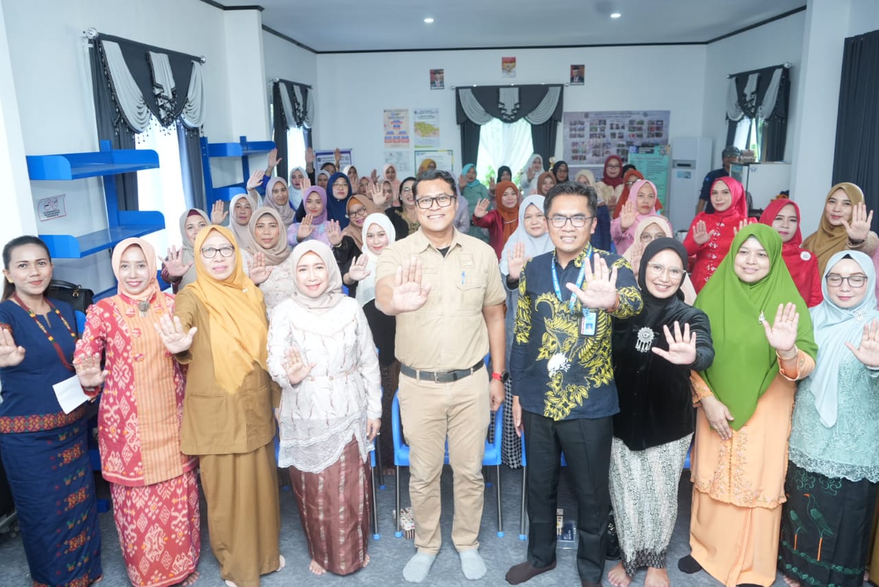 DWP Kota Bontang Sosialisasikan Gerakan Anti Narkoba: "Menciptakan Gen-Z Bebas Narkoba, Ibu Hebat, Ayah Kuat, Keluarga Bahagia"