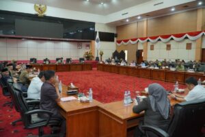 DPRD dan Pemkot Gelar Raker, 3 Raperda Dibahas