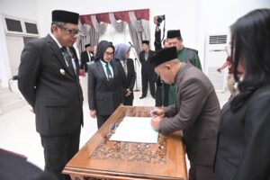 Walikota Bontang Resmi Melantik 86 Pejabat di Lingkungan Pemerintah Kota Bontang