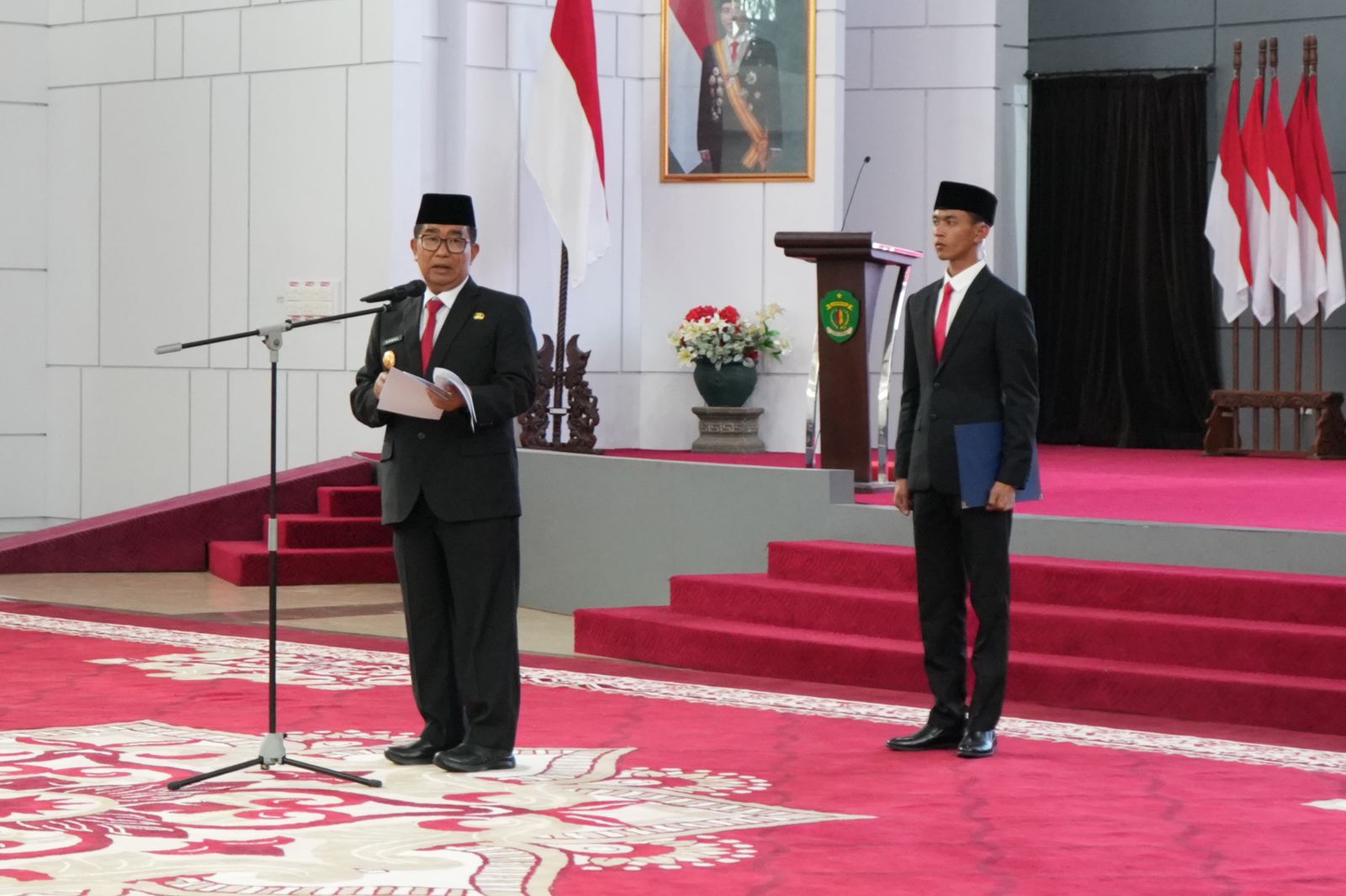 Pj Gubernur Kaltim, Akmal Malik resmi kukuhkan Munawwar sebagai Pjs Wali Kota Bontang
